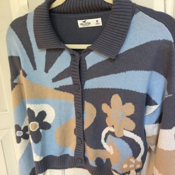 Hollister Blue and Tan Patterned Cardigan - Picture 10 of 15